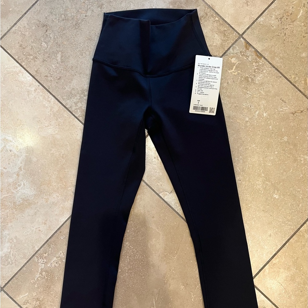 Lululemon Wunder Under Crop HR Leggings.  Full on Luon fabric, Size 2
